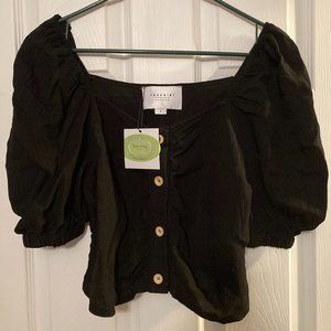 Black cropped shirt